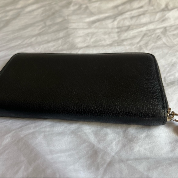 Alexander McQueen Leagher Zip Around Wallet Clutch with Golden Skull Authentic - Picture 4 of 14